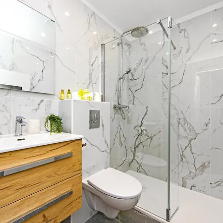 Guyau Ii - Somptueux 2pieces-carre D'or Menton-plage 1 Minute * Мантон